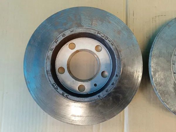 SKODA OE 2Q0615601K Disco de Freio Traseiro SKODA ROOMSTER RAPID image 3