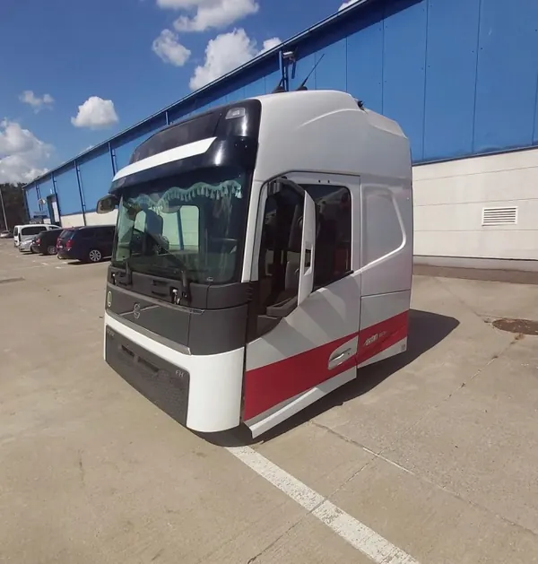 Cabine Volvo FH4 Globetrotter OEM 85135364 - Occasion image 3