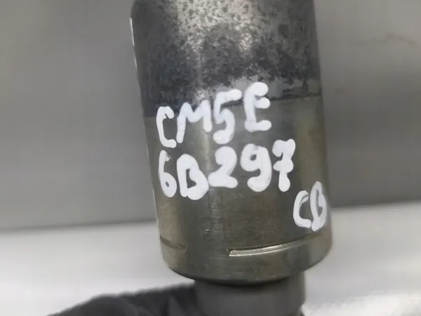 Variaattorin vaiheventtiili CM5E-6B297-CB 2.0B 16V image 8