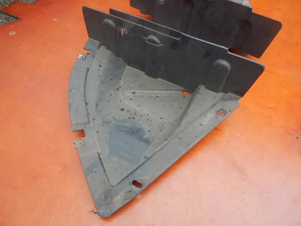 Lower Left + Right Wheel Arch IVECO DAILY image 2