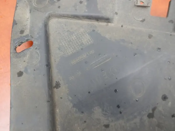 Lower Left + Right Wheel Arch IVECO DAILY image 5