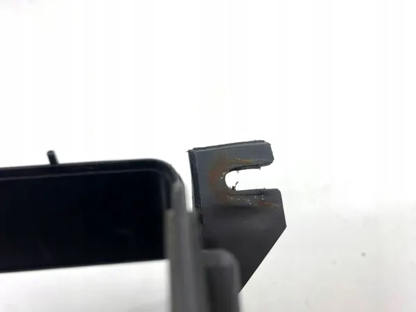 Tesla S Kupéfilter Hölje OEM 1013535-00-b image 9