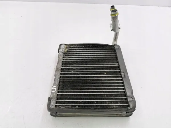 Volvo V60 2012 Lämmitysydin A/C OEM L5174007 image 2