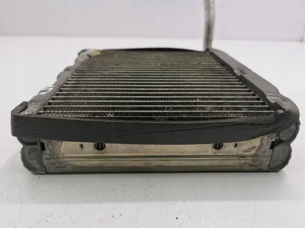 Volvo V60 2012 Lämmitysydin A/C OEM L5174007 image 6