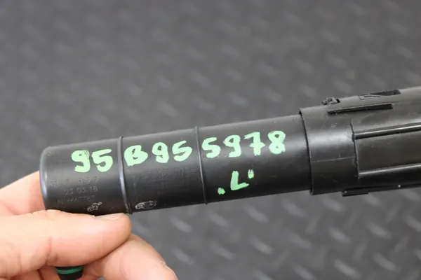 Rechter koplampwasinstallatie Porsche Macan 95B 95B955978 image 2