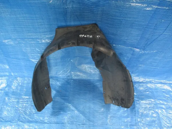 Fiat Panda II Right Front Wheel Arch image 2