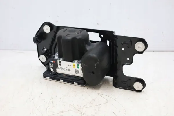 Compresor suspensión trasera neumática BMW X7 G07 2023 OEM 5A70699 image 2