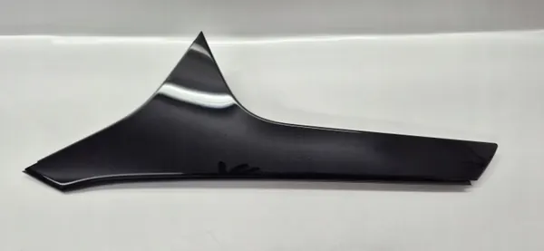 Guarniçao esquerda porta-malas Audi Q4 OEM 89A854871 image 2