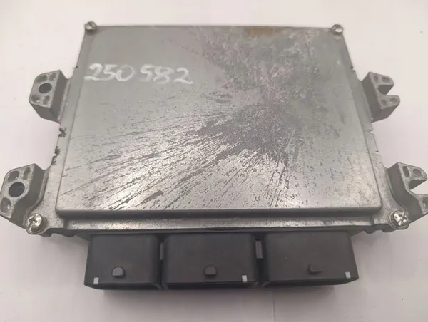 Unidad de control del motor Nissan OE DEA010150 image 4