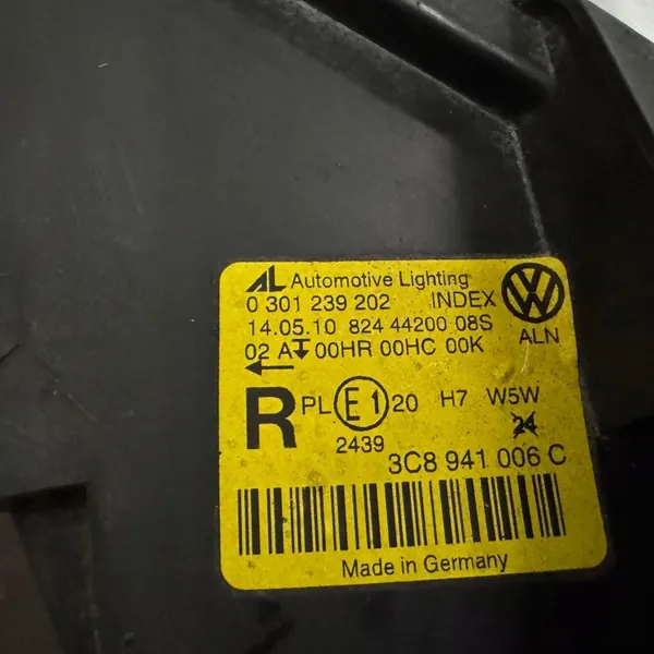 Oikea Ajovalo VW Passat CC Käytetty image 2