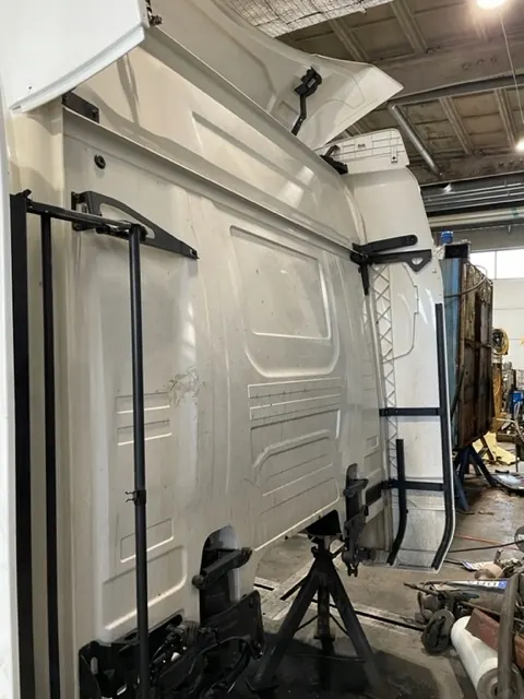 Cabine Scania R/S OEM 2104987 - État Utilisé image 6