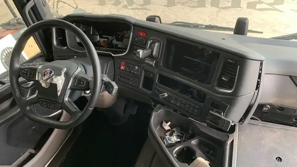 Cabine Scania R/S OEM 2104987 - État Utilisé image 7