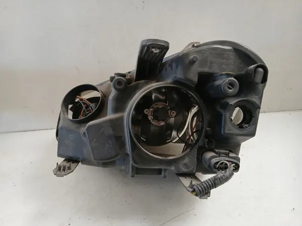 Ford C-Max MK1 Rechter Frontscheinwerfer OEM 7M51-13W029-AA image 5