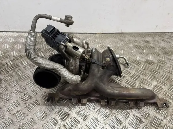 Turbocharger BMW X1 (F48) 2.0L gasoline 2016 7641800 image 4