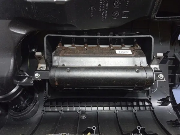 Nissan Qashqai J10 Mittariston Konsoli OEM Ambit-982337- image 10