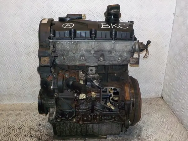 Motor usado BKC 1.9 TDI 105CV para VW Golf V image 10