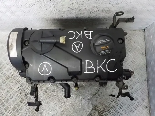 Motor usado BKC 1.9 TDI 105CV para VW Golf V image 3