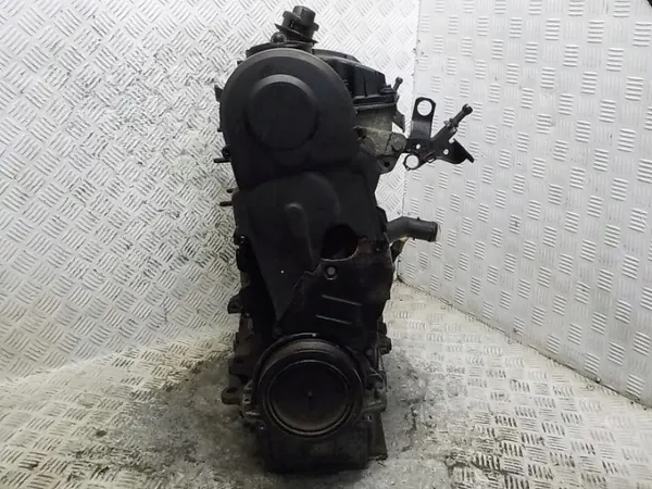 Motor usado BKC 1.9 TDI 105CV para VW Golf V image 9