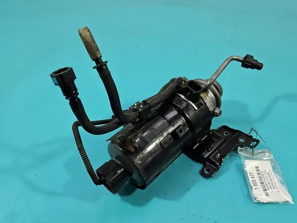 Boîtier de filtre à carburant Hyundai i30 II 12-16 1.6 CRDI image 3