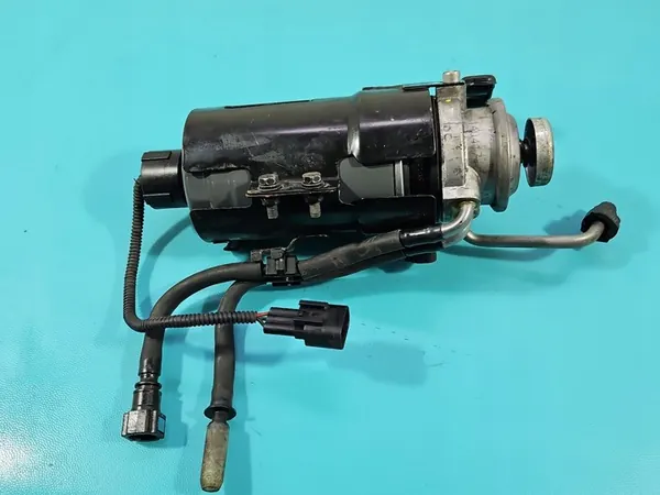 Boîtier de filtre à carburant Hyundai i30 II 12-16 1.6 CRDI image 4