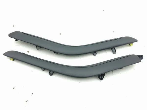Cache tunnel latéral Lexus CT 200H OEM 5883376040 image 2