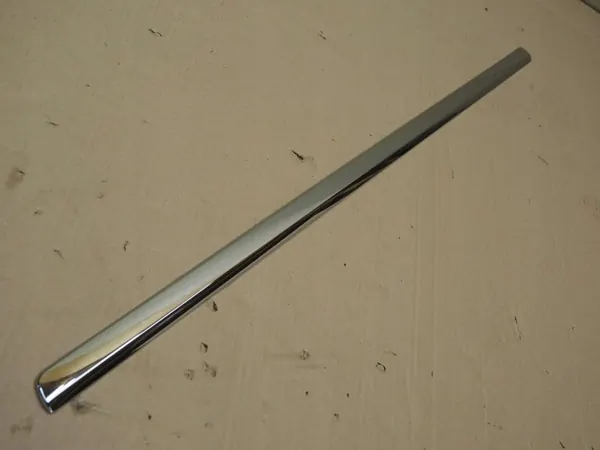 Rechter voor deur chromelist OEM 7E0853054A VW T5 image 10