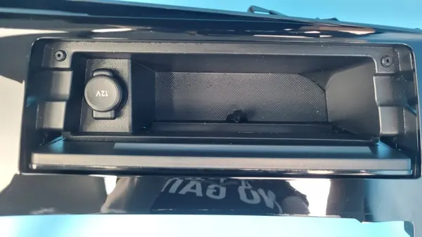 Cadre Décoratif Console Tunnel OEM 9813703277 Peugeot 508 II image 8