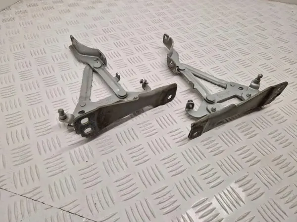 Mercedes GLK X204 Konepellin saranat OEM A2048800428 image 8
