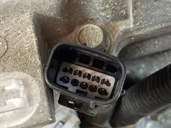 Mitsubishi Outlander Invertteri OEM CZ1314013858 image 5