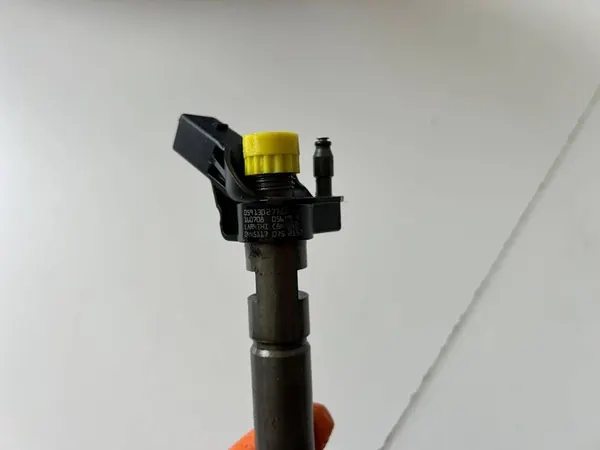 Injetor Porsche Macan 059130277EK Original image 3