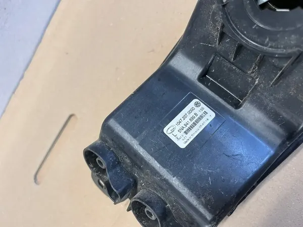 Farol Halógeno Direito Esquerdo VW Tiguan 2 Preto OEM image 3