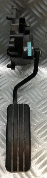 Potenciómetro Acelerador Renault OEM 8200297342A image 2