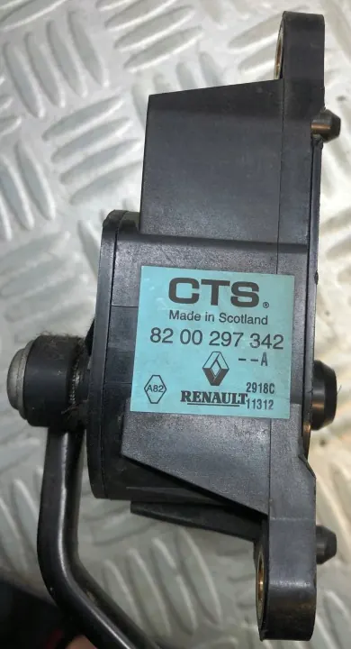 Potenciómetro Acelerador Renault OEM 8200297342A image 4