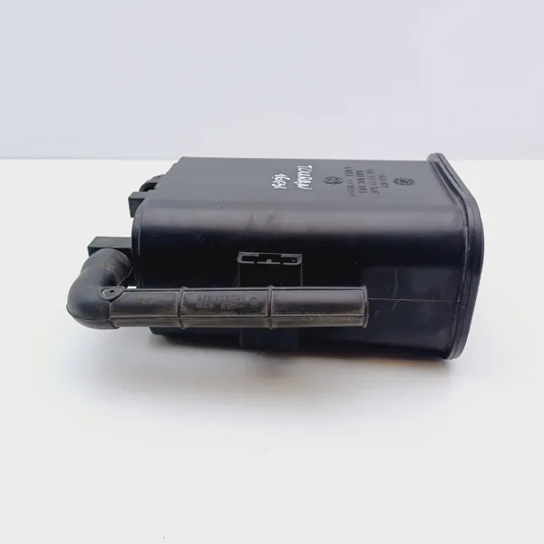 Kolfilter OEM DRC97479 för VW Touran I 1.6 FSI image 4