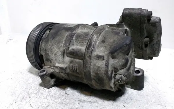 Compressore aria condizionata BMW 3 (E46) 2003 1.9L image 2