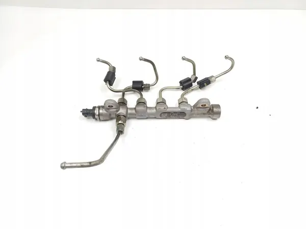 Ligne de carburant Jeep Cherokee 2015 image 1