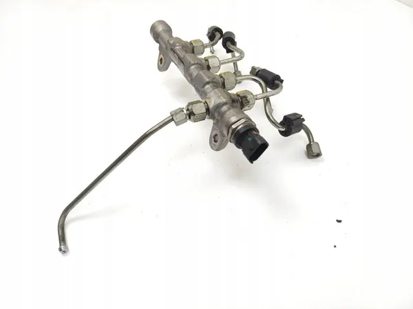 Ligne de carburant Jeep Cherokee 2015 image 5