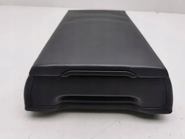 Apoio de braço traseiro Audi A7 S7 OEM AMD120202 - Usado image 2