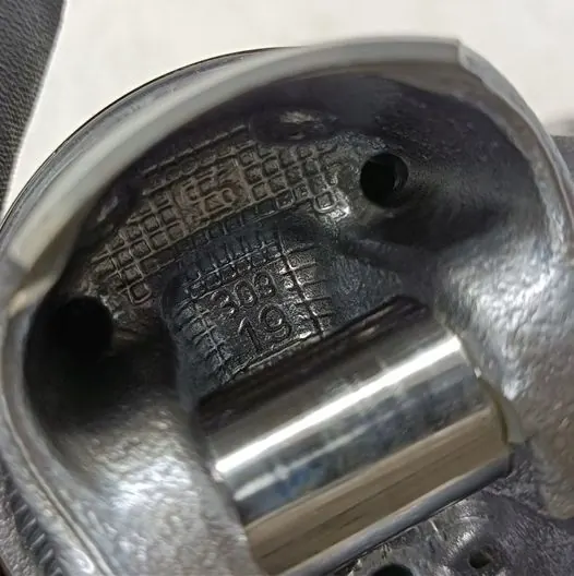 Pistón Mercedes OEM A2820304000 para 1.3 TCE image 7