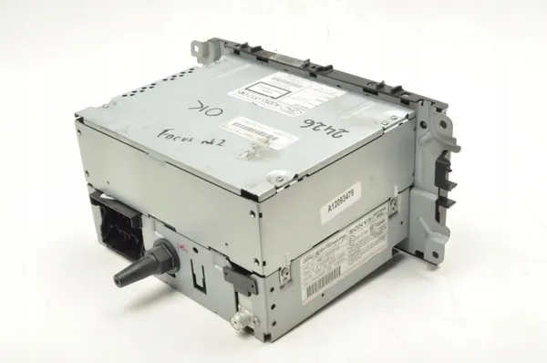 Station multimédia Ford Focus OEM 7M5T18C939EA image 7