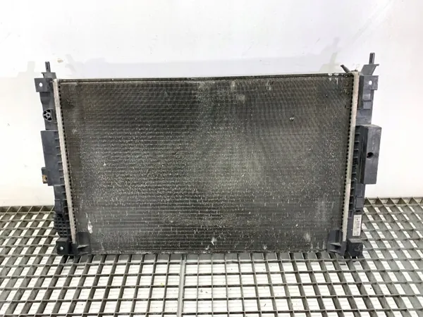 CHŁODNICA WODY PEUGEOT 308 SW II 1.6 120KM 9809141780 14-21 RADIATOR image 2