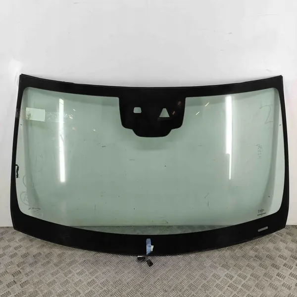 Gebruikte voorruit OEM A0525453826 Mercedes-Benz image 2