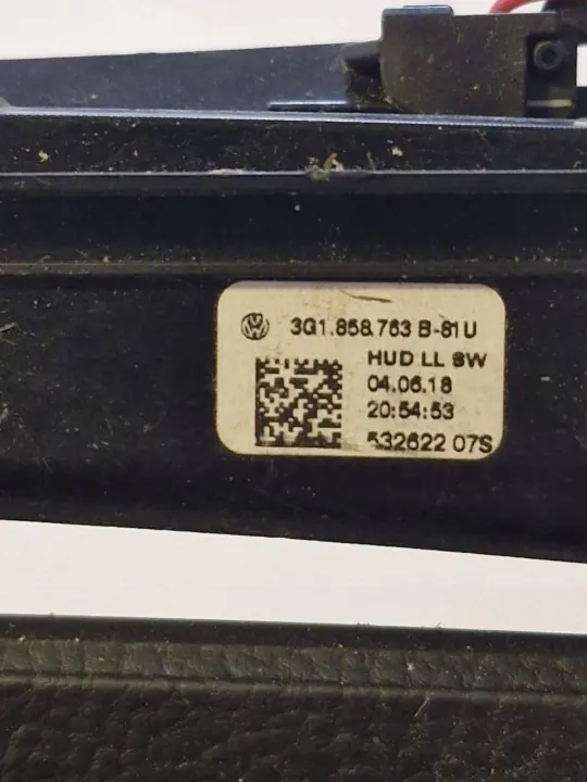 Carcasa pantalla HUD OEM 3G1858763 para VW Passat B8 image 9