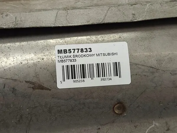 Midden demper Mitsubishi Pajero I 2.5 TD OEM MB577833 image 6