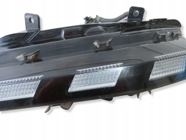 Peugeot 308 III DRL LED Halogène Droit OEM 9835389580 image 4