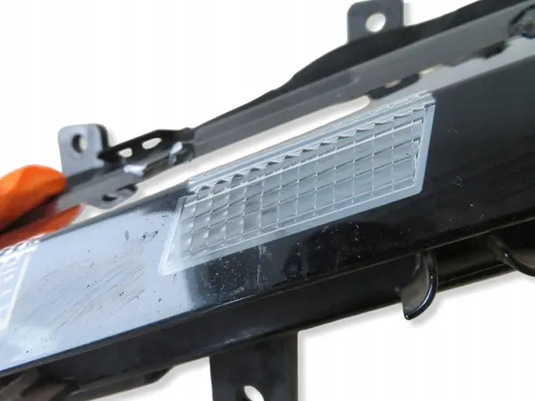 Peugeot 308 III DRL LED Halogène Droit OEM 9835389580 image 8