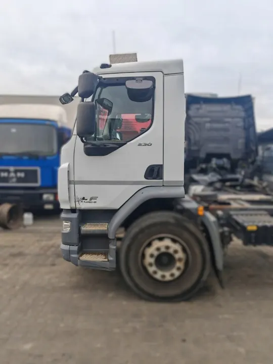 Complete cabine DAF LF Euro 6 met dagmasker OEM -DA image 4