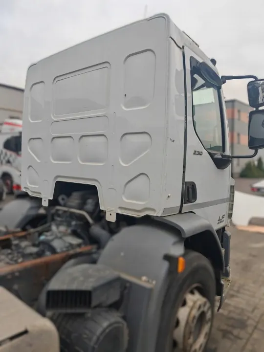 Complete cabine DAF LF Euro 6 met dagmasker OEM -DA image 6