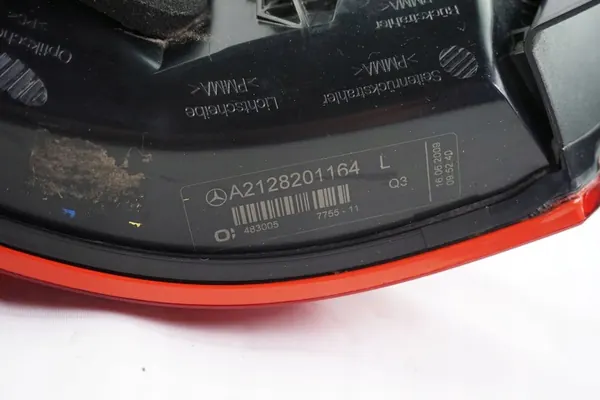 Linker achterlicht Mercedes W212 A2128201164L image 10