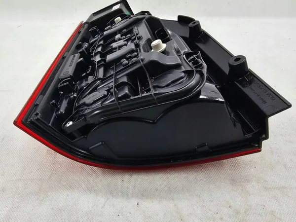 Luz trasera derecha Volkswagen Transporter T6 7LA945096 image 9